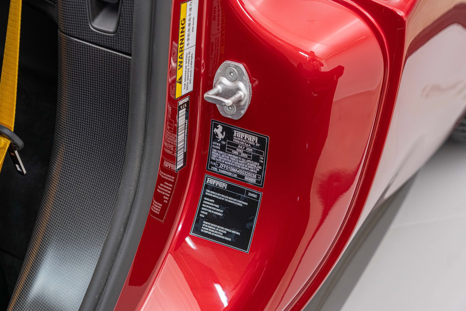 Certified 2025 Ferrari 296 GTS RWD image 31