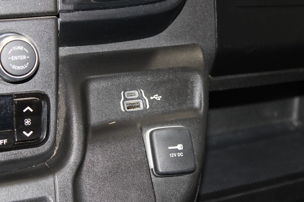Used 2025 RAM ProMaster 2500 w/ Convenience Group FWD image 44