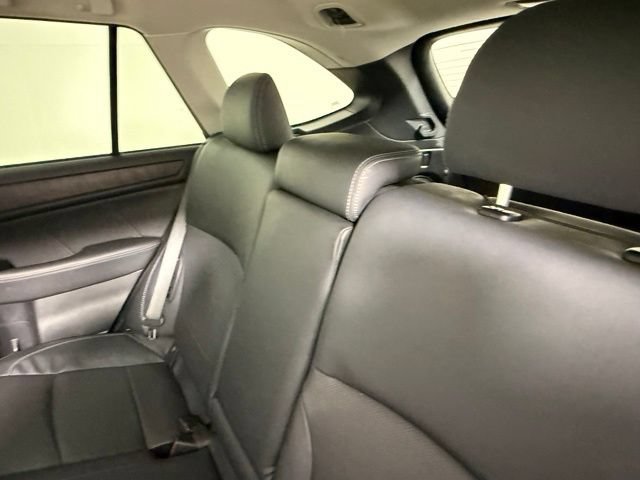 Used 2019 Subaru Outback 2.5i Limited AWD/4WD image 40