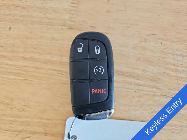 Used 2024 Jeep Compass Limited AWD/4WD image 9