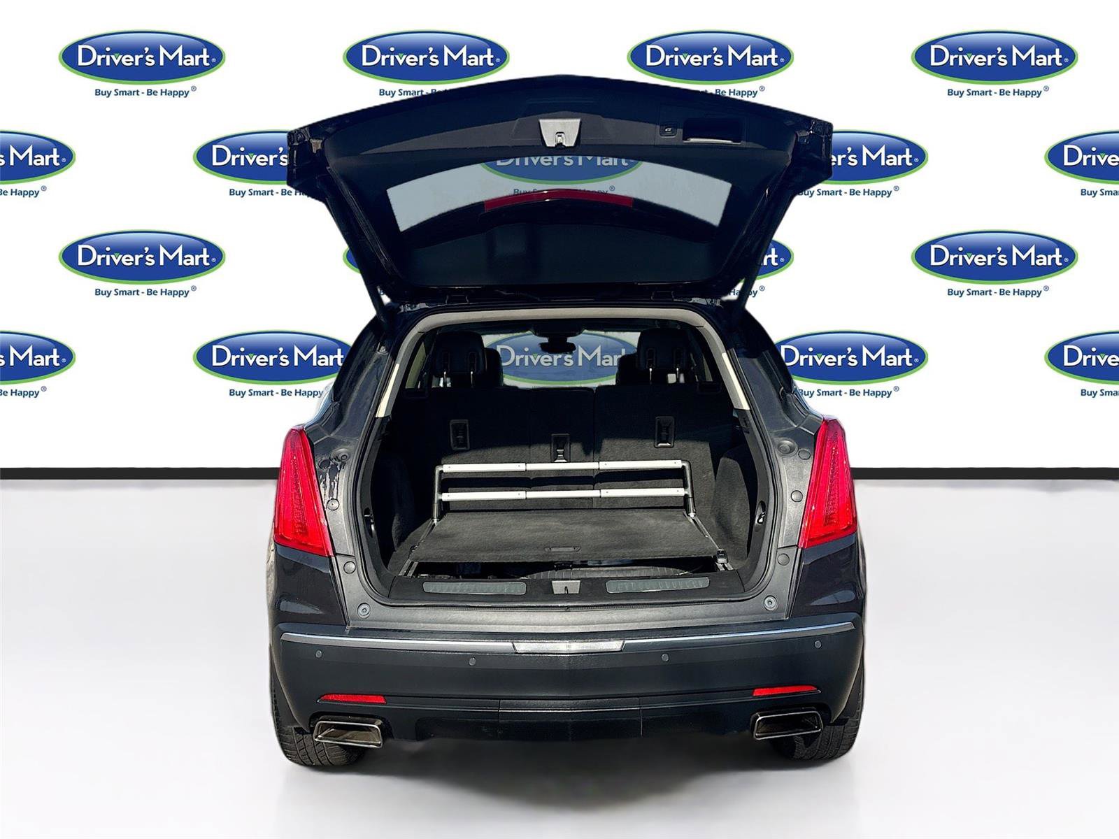 Used 2017 Cadillac XT5 Luxury w/ Driver Awareness Package image 30