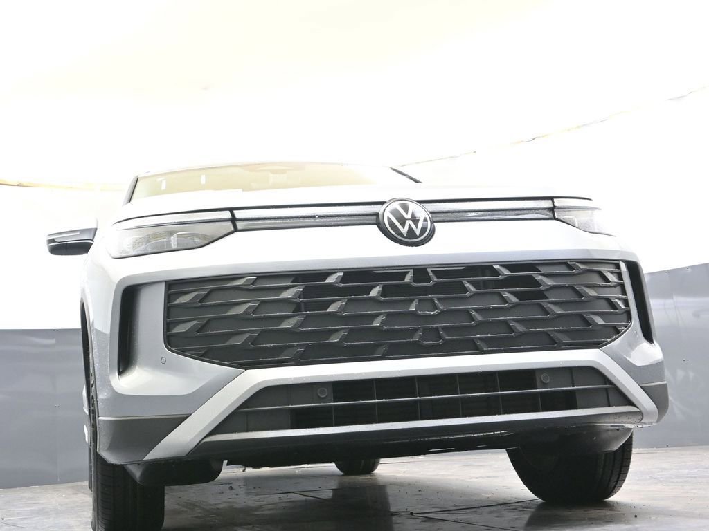 New 2026 Volkswagen Tiguan S image 39