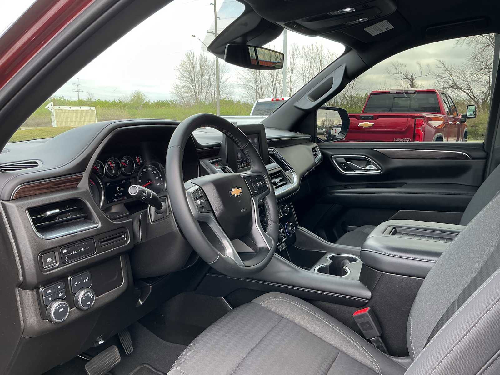 Used 2023 Chevrolet Suburban LS w/ Driver Alert Package AWD/4WD image 17