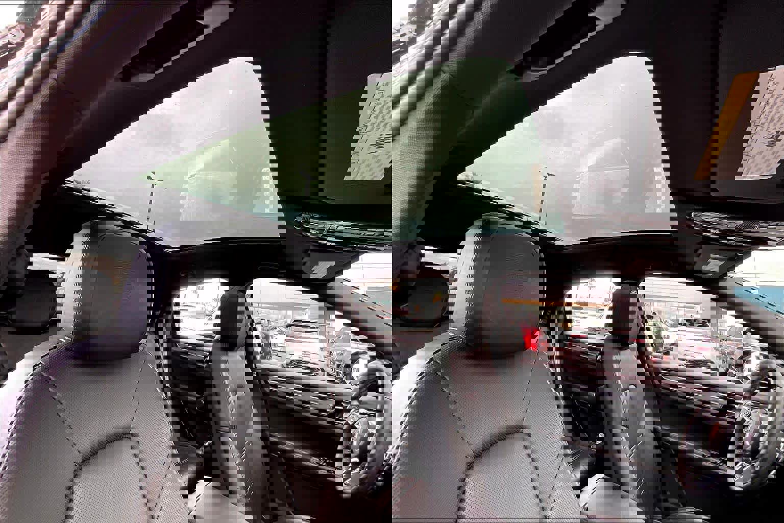 Used 2023 Porsche Cayenne Coupe image 22