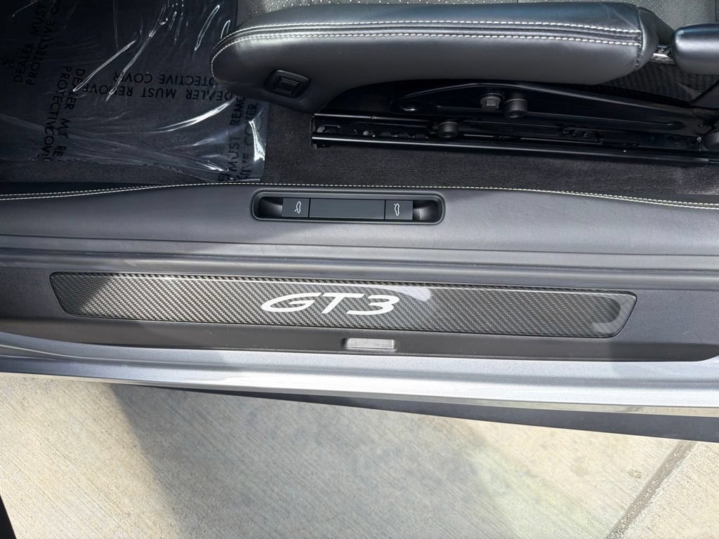 Used 2023 Porsche 911 GT3 RWD image 44