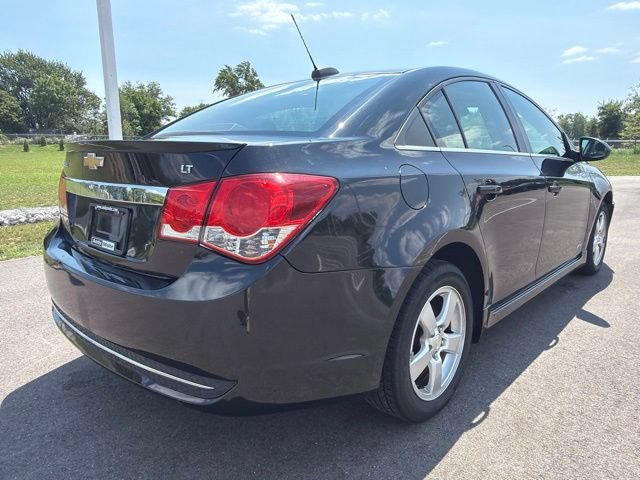 Used 2016 Chevrolet Cruze LT w/ RS Package FWD image 8