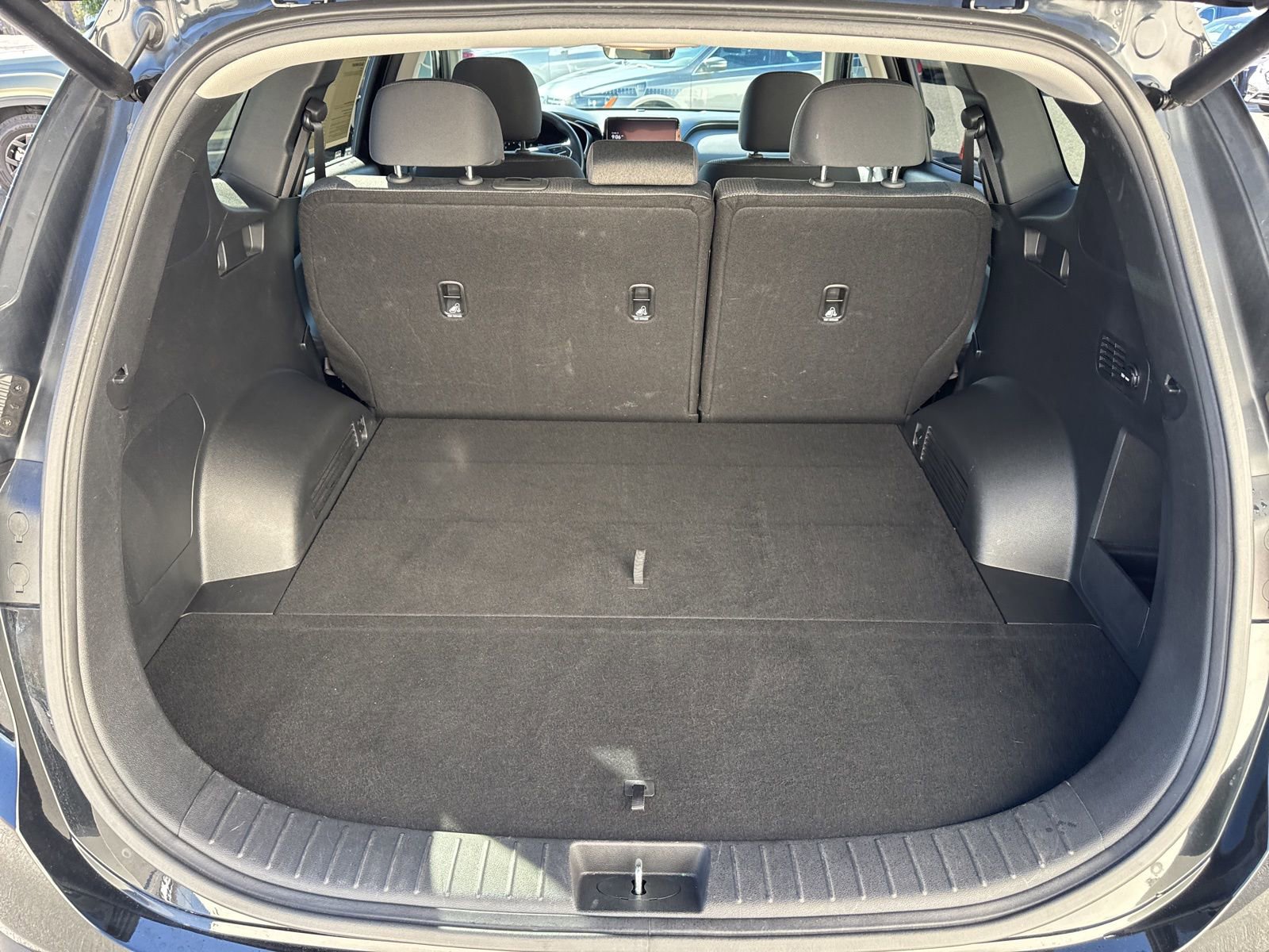 Certified 2023 Hyundai Santa Fe SEL image 11