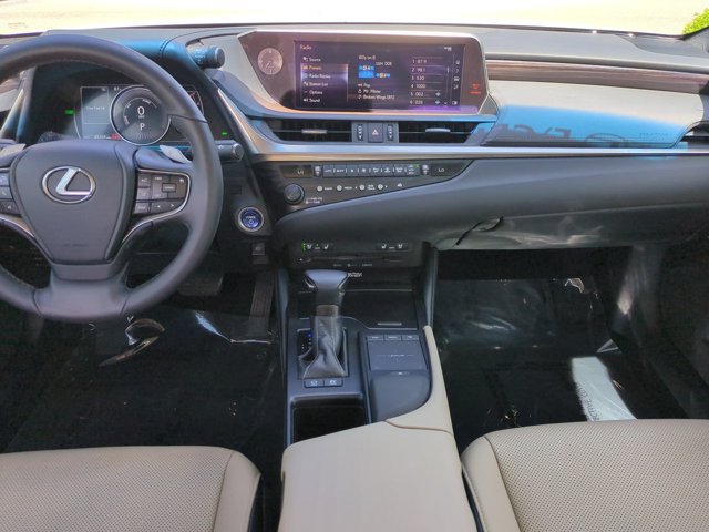 Certified 2020 Lexus ES 300h w/ Premium Package FWD image 14