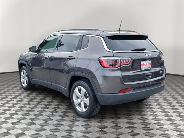 Used 2019 Jeep Compass Latitude image 4