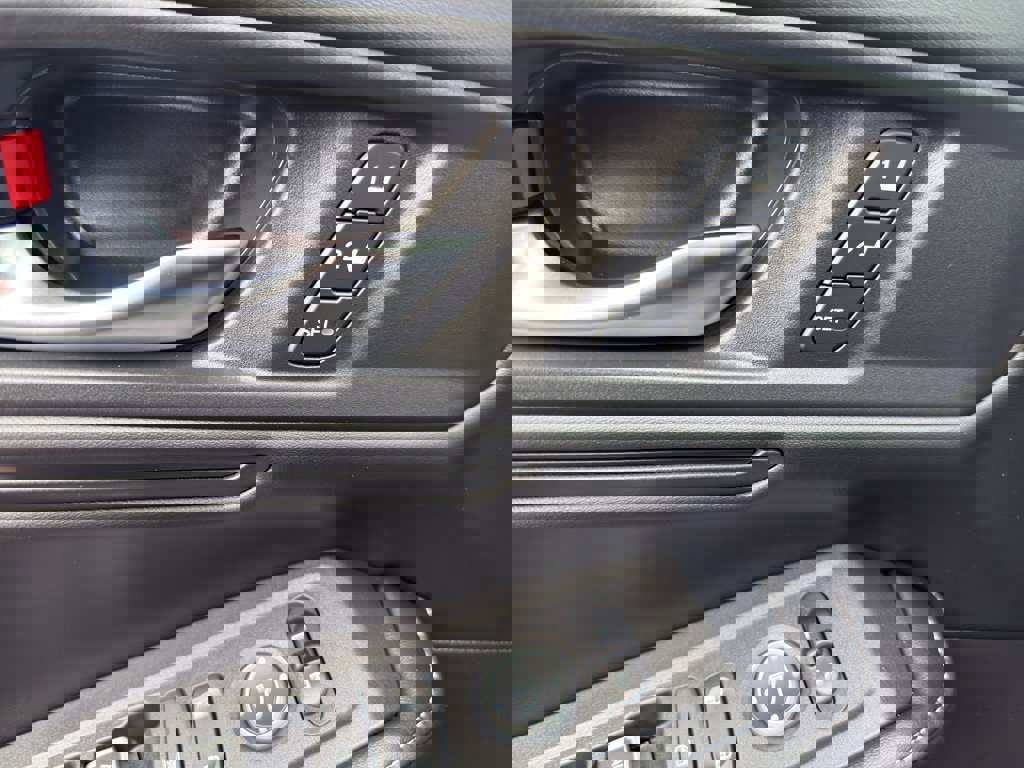 Used 2024 Honda Accord Sport image 12