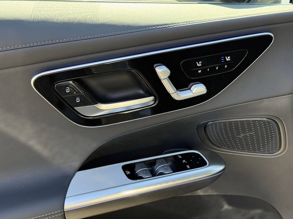 New 2026 Mercedes-Benz GLC 300 4MATIC image 16