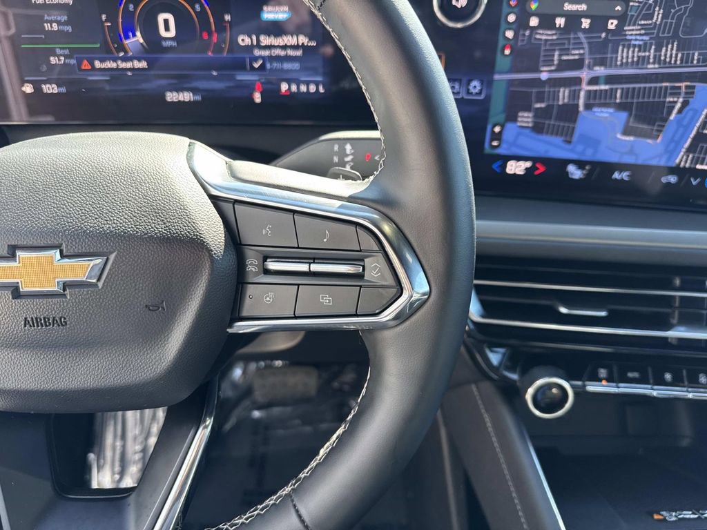 Certified 2025 Chevrolet Traverse LT image 24