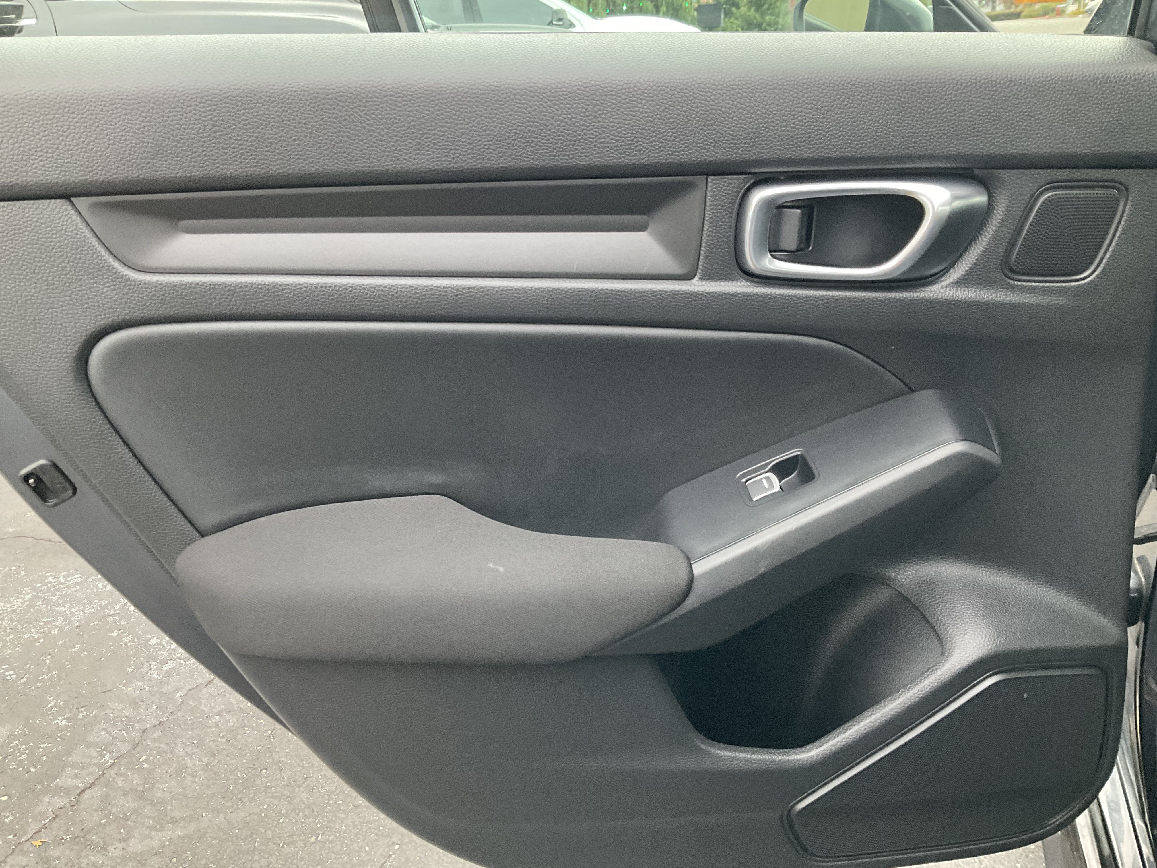 Used 2025 Honda Civic LX image 32