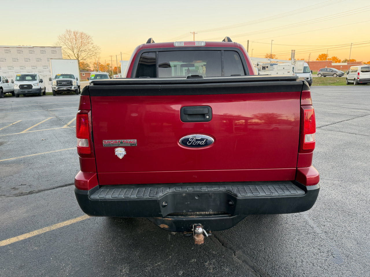 Used 2010 Ford Explorer Sport Trac XLT image 4