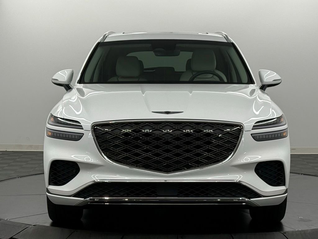 Used 2026 Genesis GV70 2.5T Select image 3