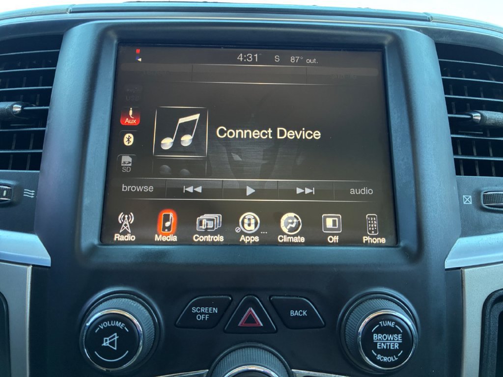 Used 2015 RAM 1500 Lone Star RWD image 8