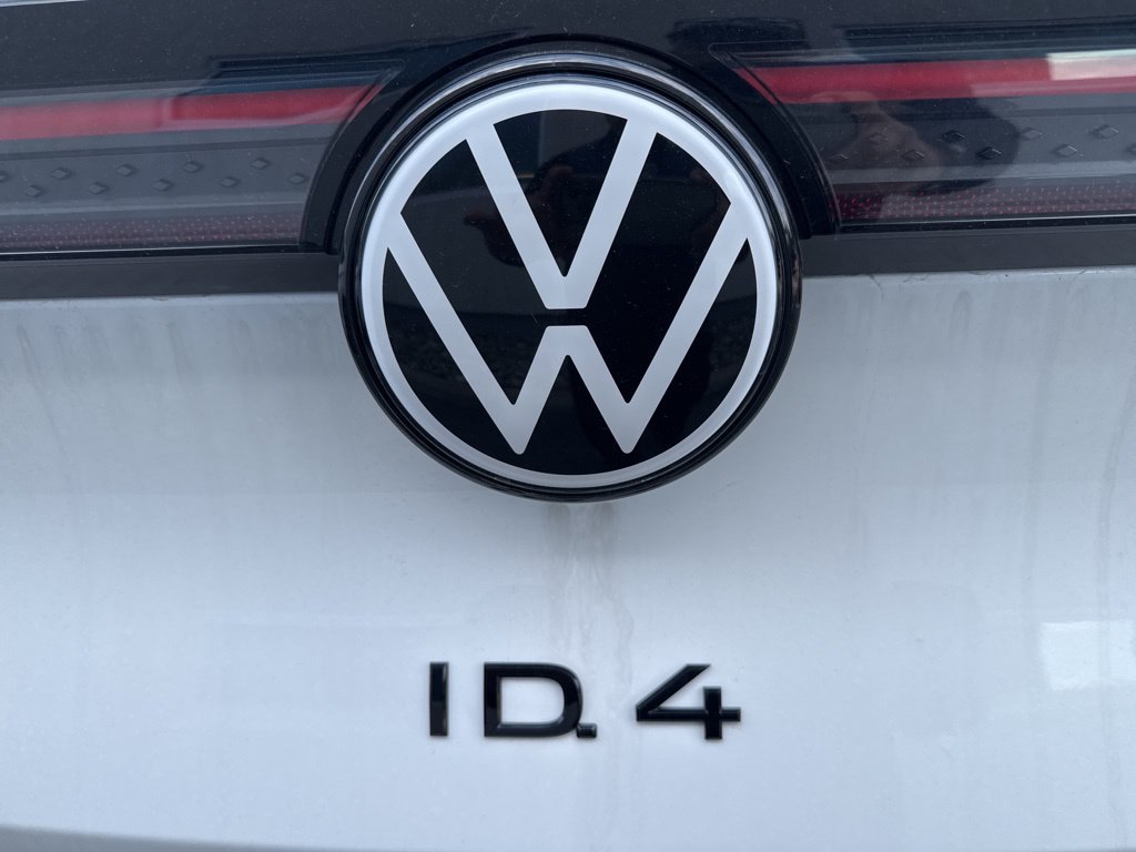 New 2025 Volkswagen ID.4 Pro S Plus AWD/4WD image 6