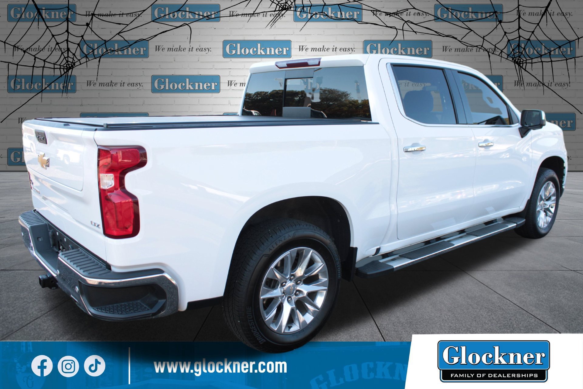 Used 2022 Chevrolet Silverado 1500 LTZ w/ LTZ Convenience Package II AWD/4WD image 6