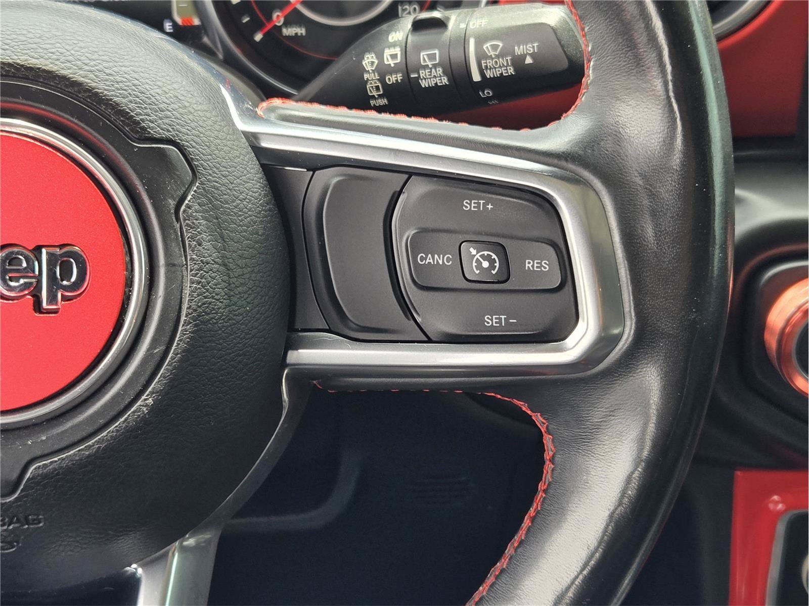 Used 2018 Jeep Wrangler Unlimited Rubicon AWD/4WD image 29
