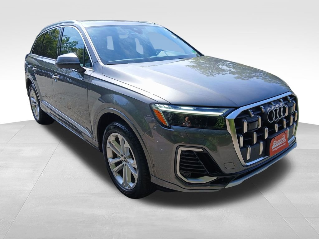 Used 2025 Audi Q7 3.0T Premium Plus image 7