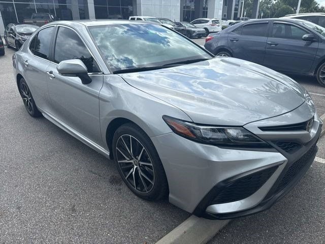 Certified 2023 Toyota Camry SE FWD image 5