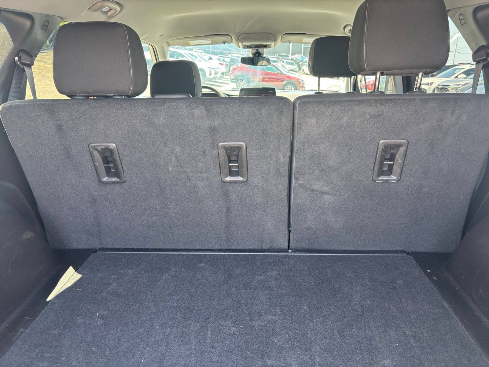 Used 2025 Chevrolet Blazer LT FWD image 25