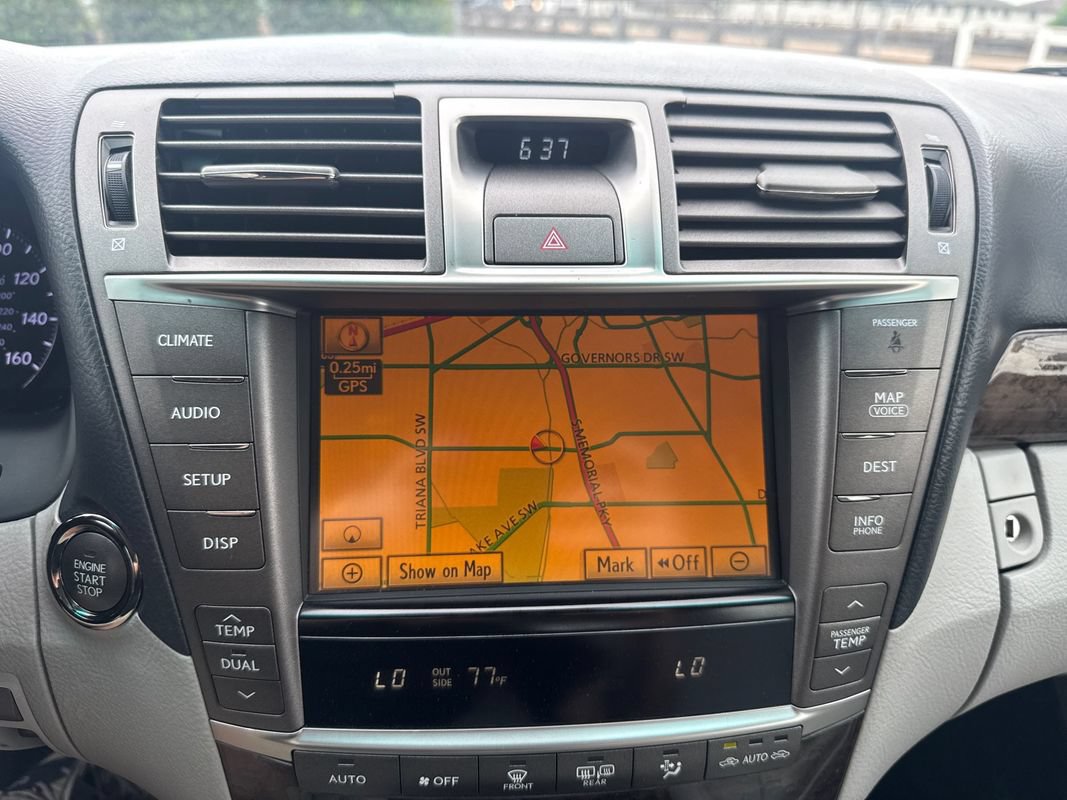 Used 2012 Lexus LS 460 w/ Comfort Pkg RWD image 31