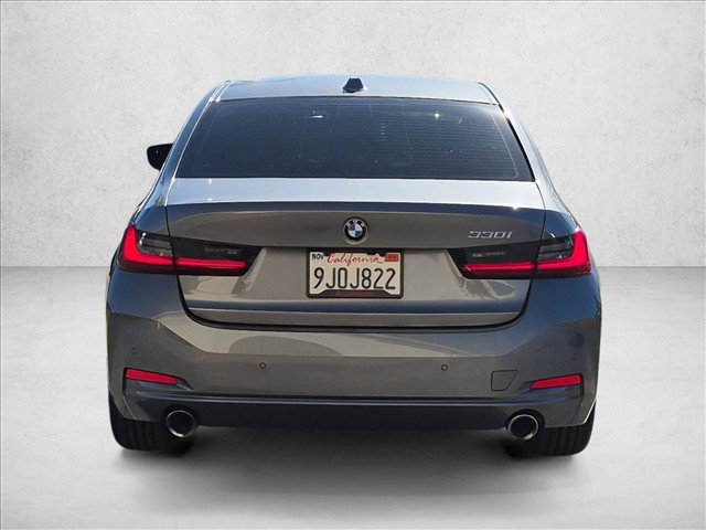 Certified 2024 BMW 330i Sedan w/ Premium Package RWD image 7