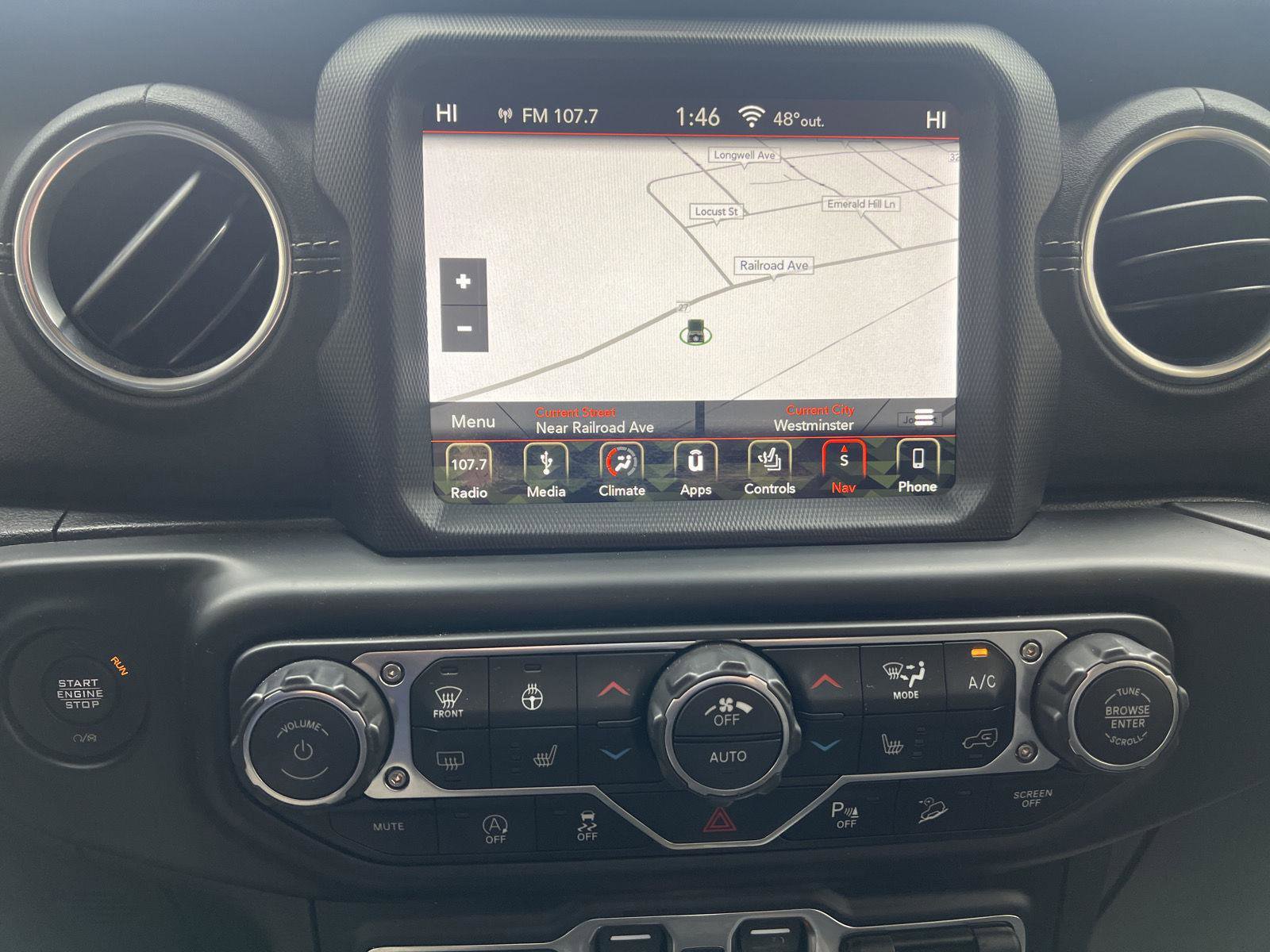 Used 2019 Jeep Wrangler Unlimited Sahara w/ Advanced Safety Group image 14