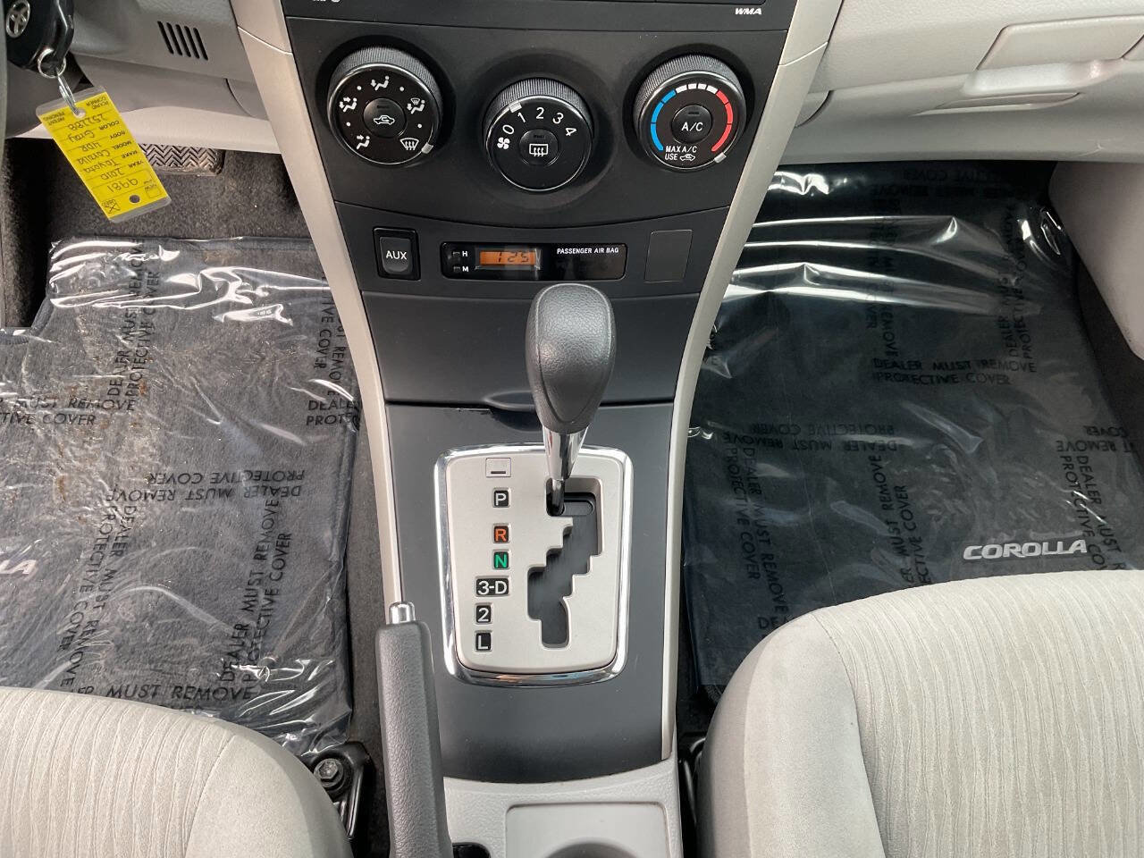 Used 2010 Toyota Corolla LE image 20