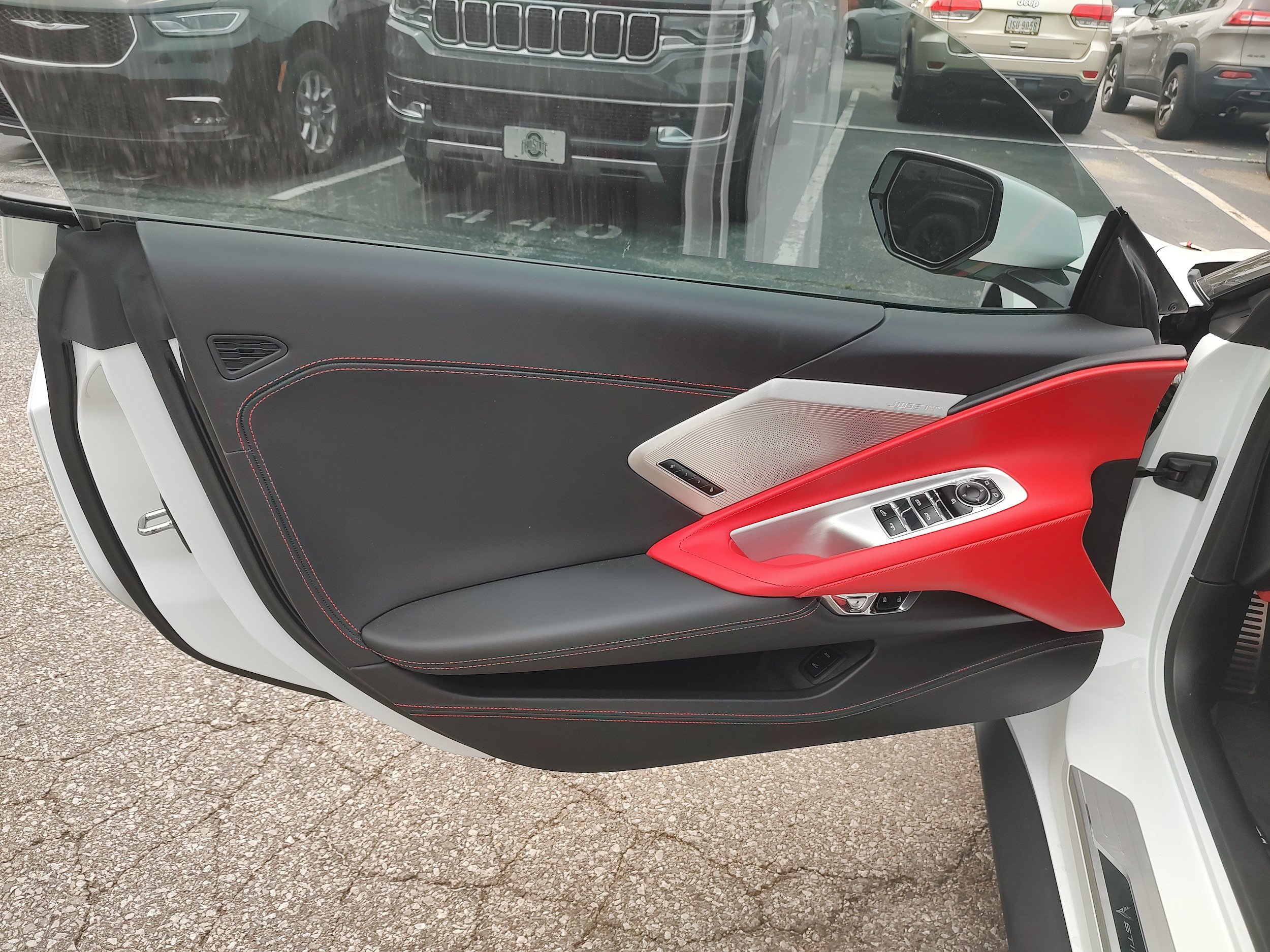 Used 2024 Chevrolet Corvette Stingray Premium Conv RWD image 12