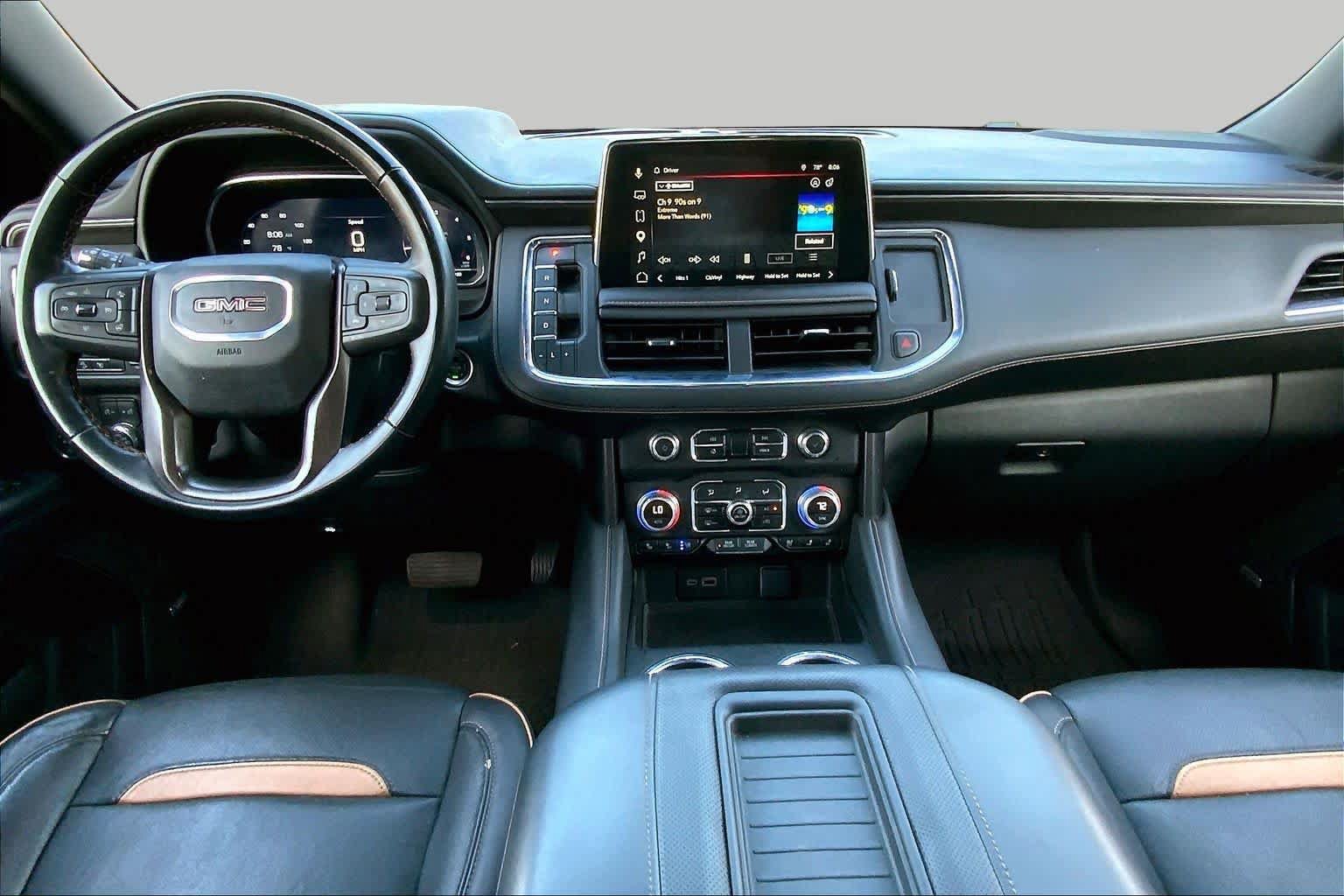 Used 2024 GMC Yukon XL AT4 w/ AT4 Premium Plus Package AWD/4WD image 31