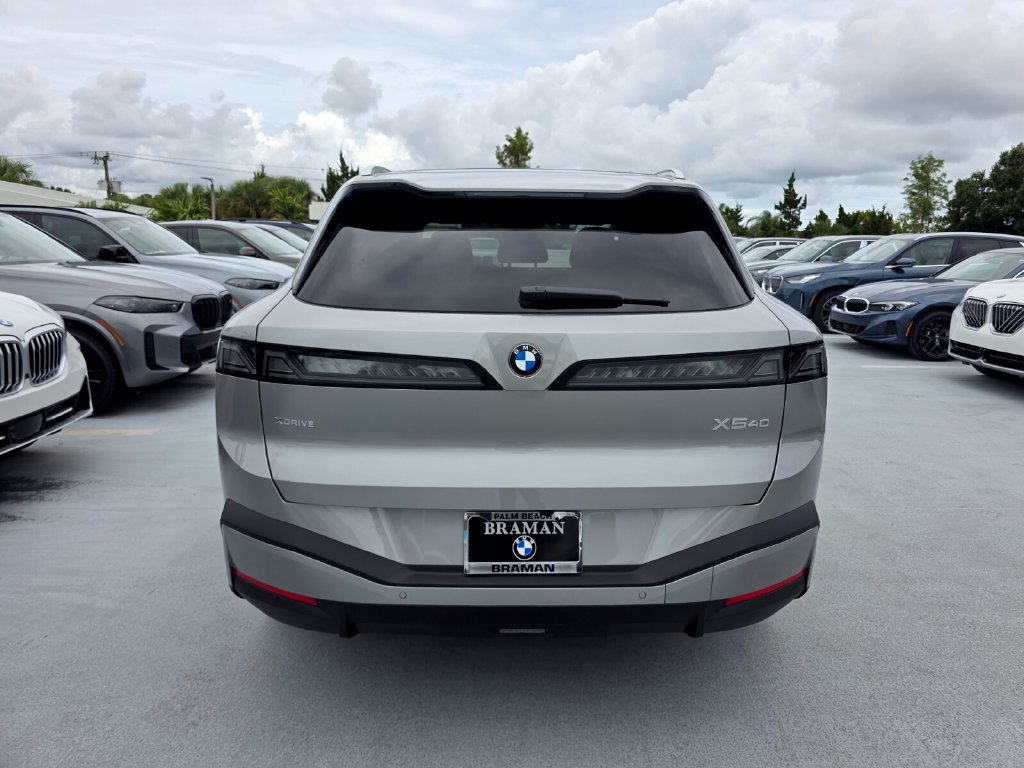 New 2027 BMW X5 xDrive40i w/ Climate Package AWD/4WD image 5