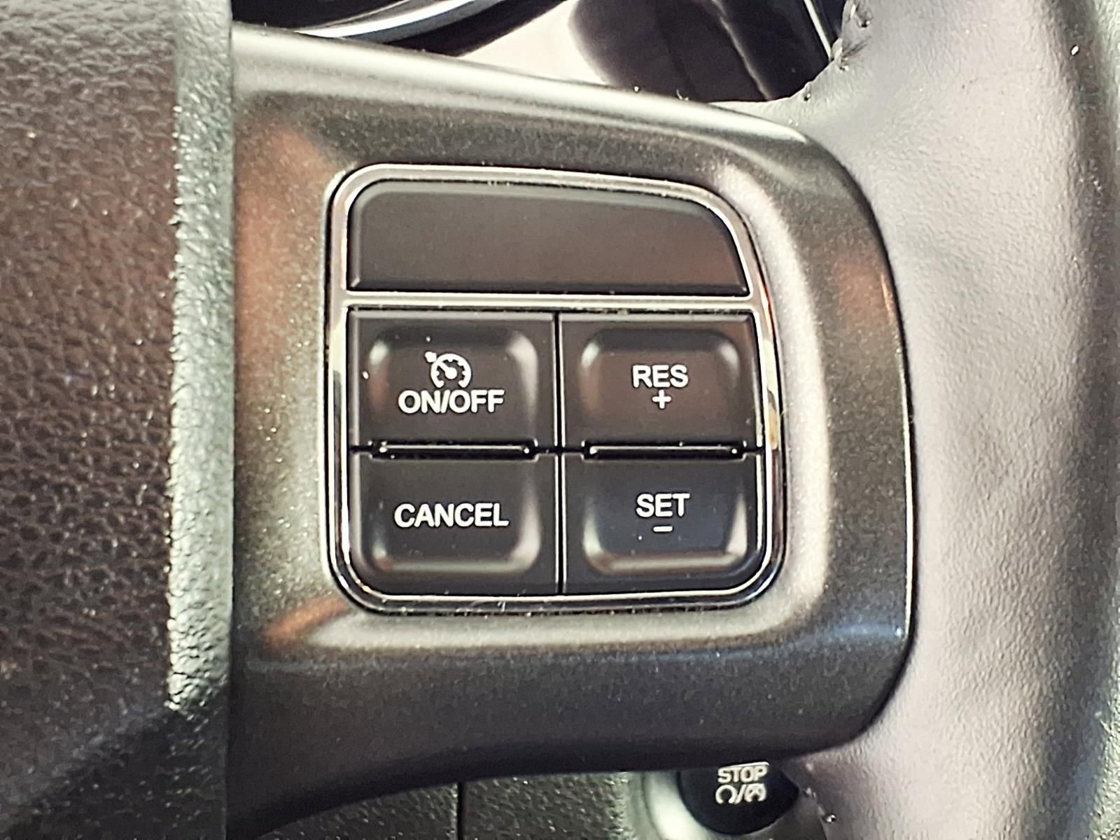 Used 2014 Dodge Dart Limited image 18