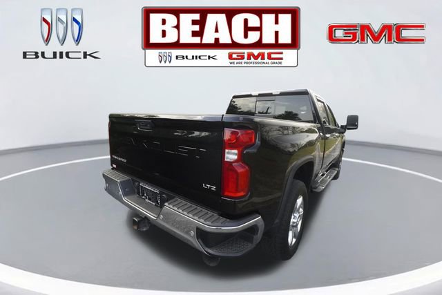 Used 2022 Chevrolet Silverado 2500 LTZ w/ LTZ Plus Package AWD/4WD image 3