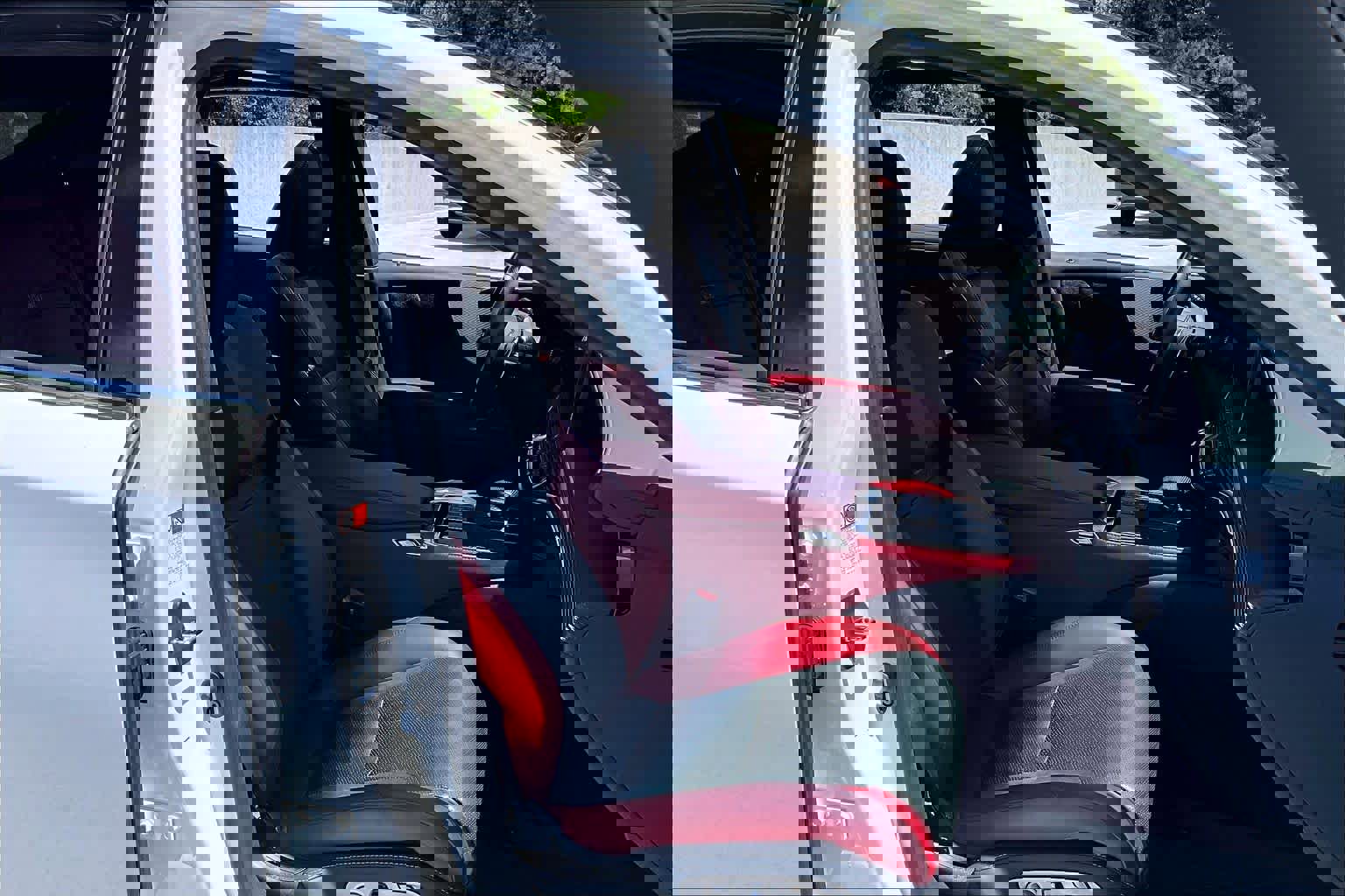 Used 2023 Lexus LS 500 F Sport w/ Cold Weather Package (CK) RWD image 9