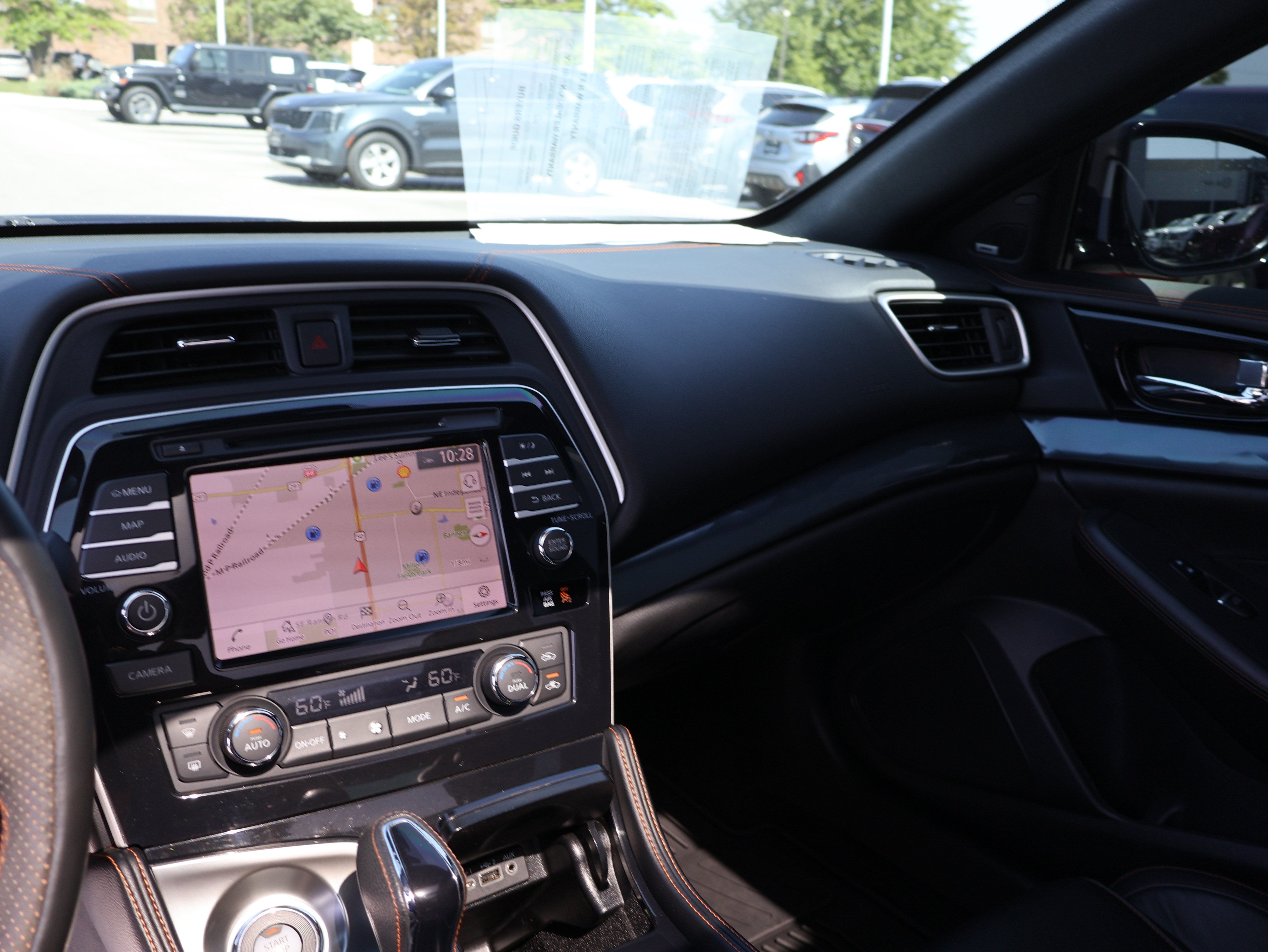 Used 2022 Nissan Maxima SR w/ Sport Mat Group FWD image 36