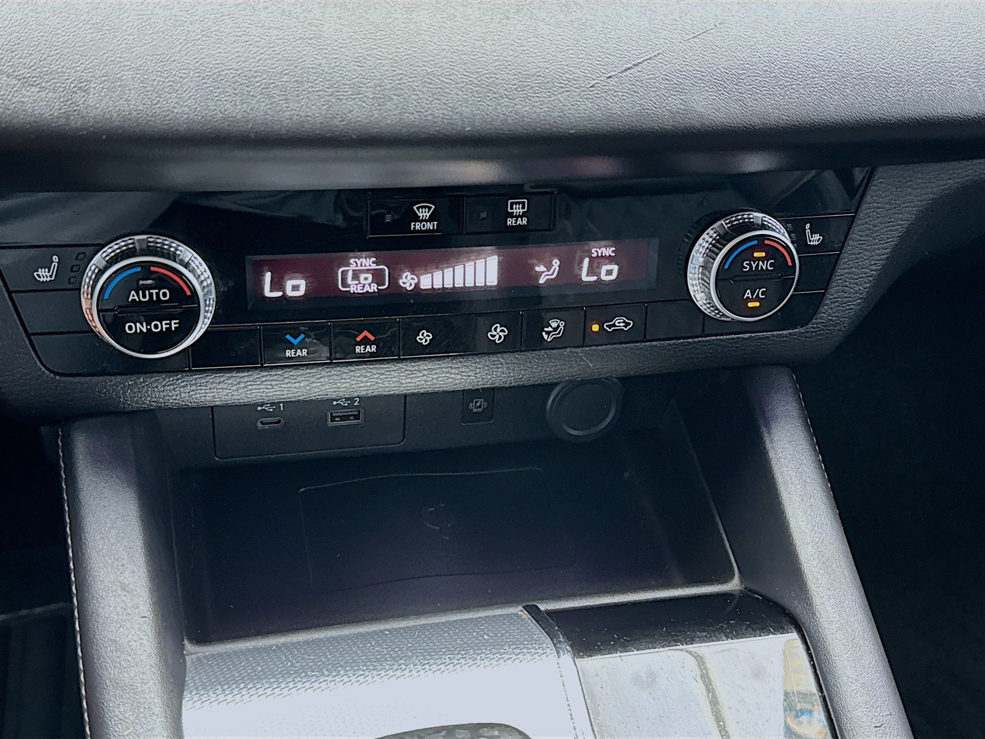 Used 2022 Mitsubishi Outlander SEL FWD image 12