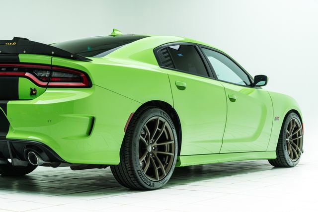 Used 2019 Dodge Charger Scat Pack w/ Navigation & Travel Group image 13