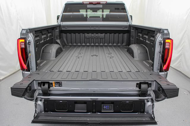 New 2026 GMC Sierra 2500 Denali Ultimate w/ LPO, Black Badging Package AWD/4WD image 10