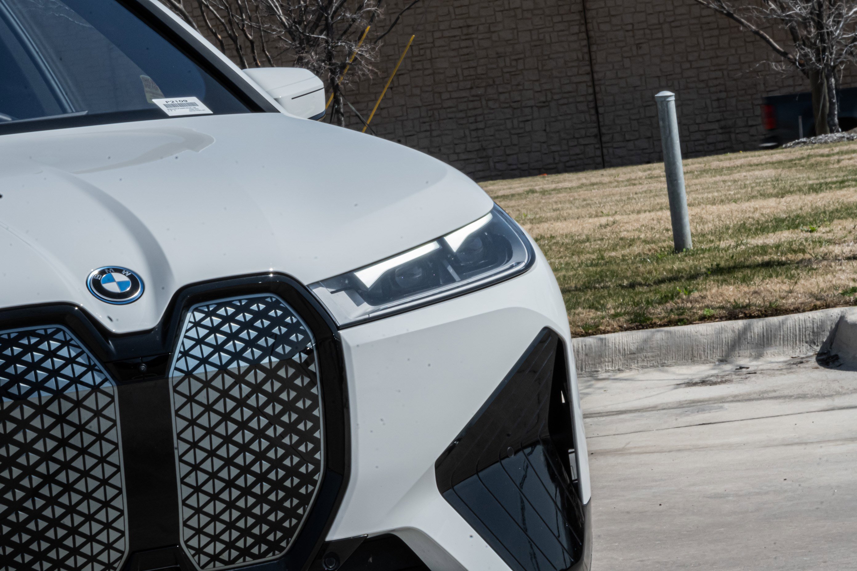 Certified 2024 BMW iX xDrive50 w/ Sport Package image 7