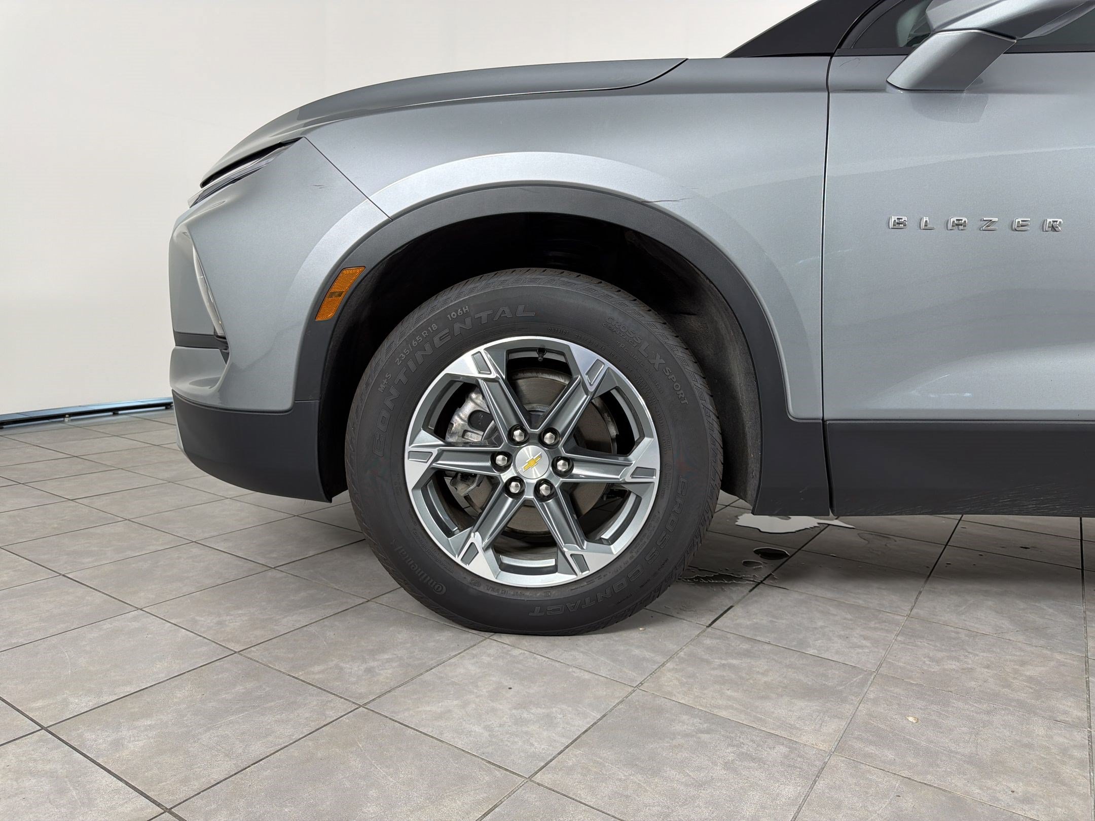 Used 2025 Chevrolet Blazer LT AWD/4WD image 12