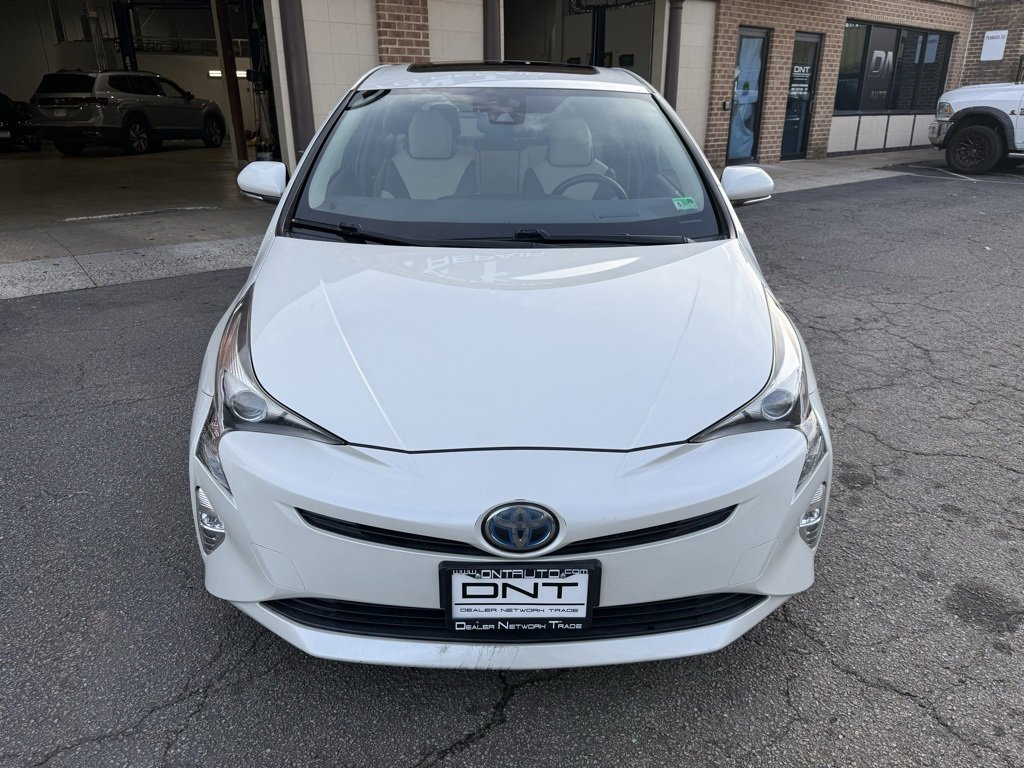 Used 2017 Toyota Prius Four image 2