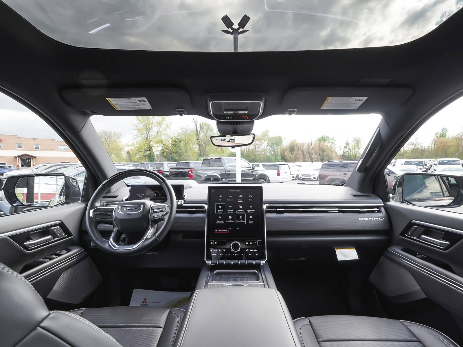 Used 2024 GMC Sierra EV Denali image 36