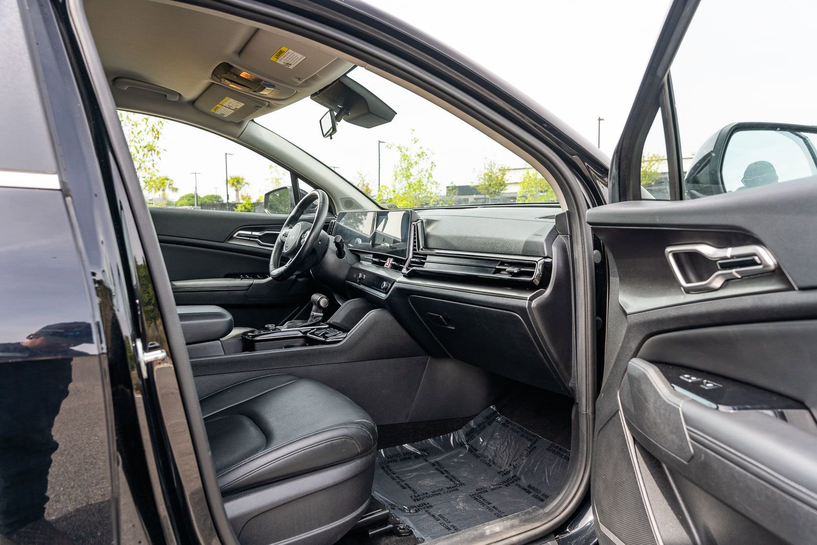 Used 2023 Kia Sportage EX FWD image 11