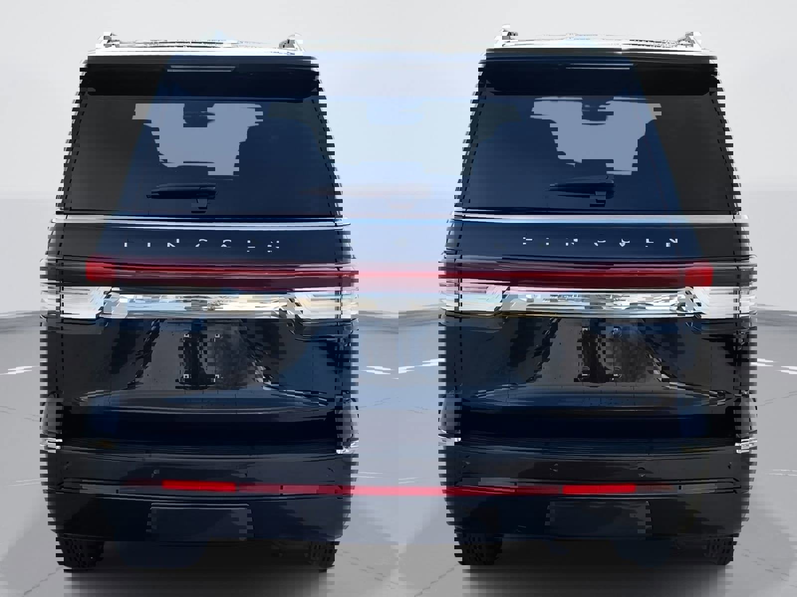 Used 2024 Lincoln Navigator Reserve image 6