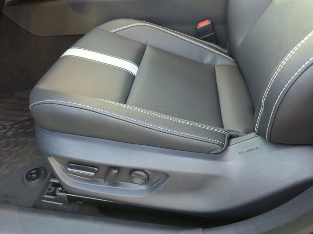 New 2026 Toyota Camry SE FWD image 4