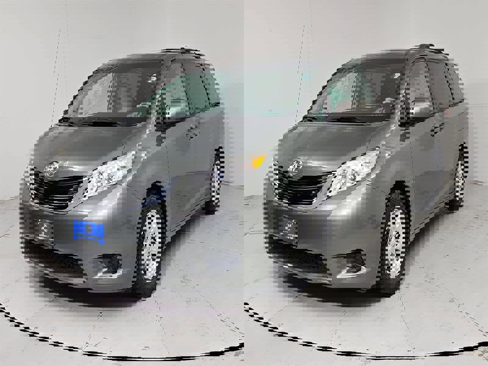 Used 2014 Toyota Sienna LE
