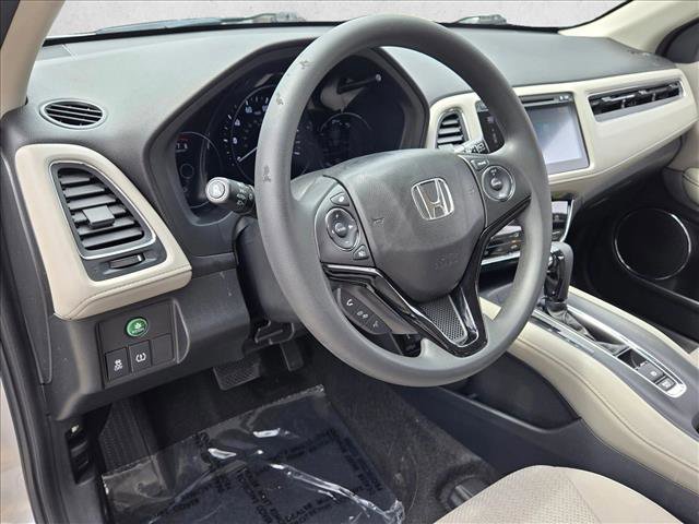 Used 2018 Honda HR-V EX image 9