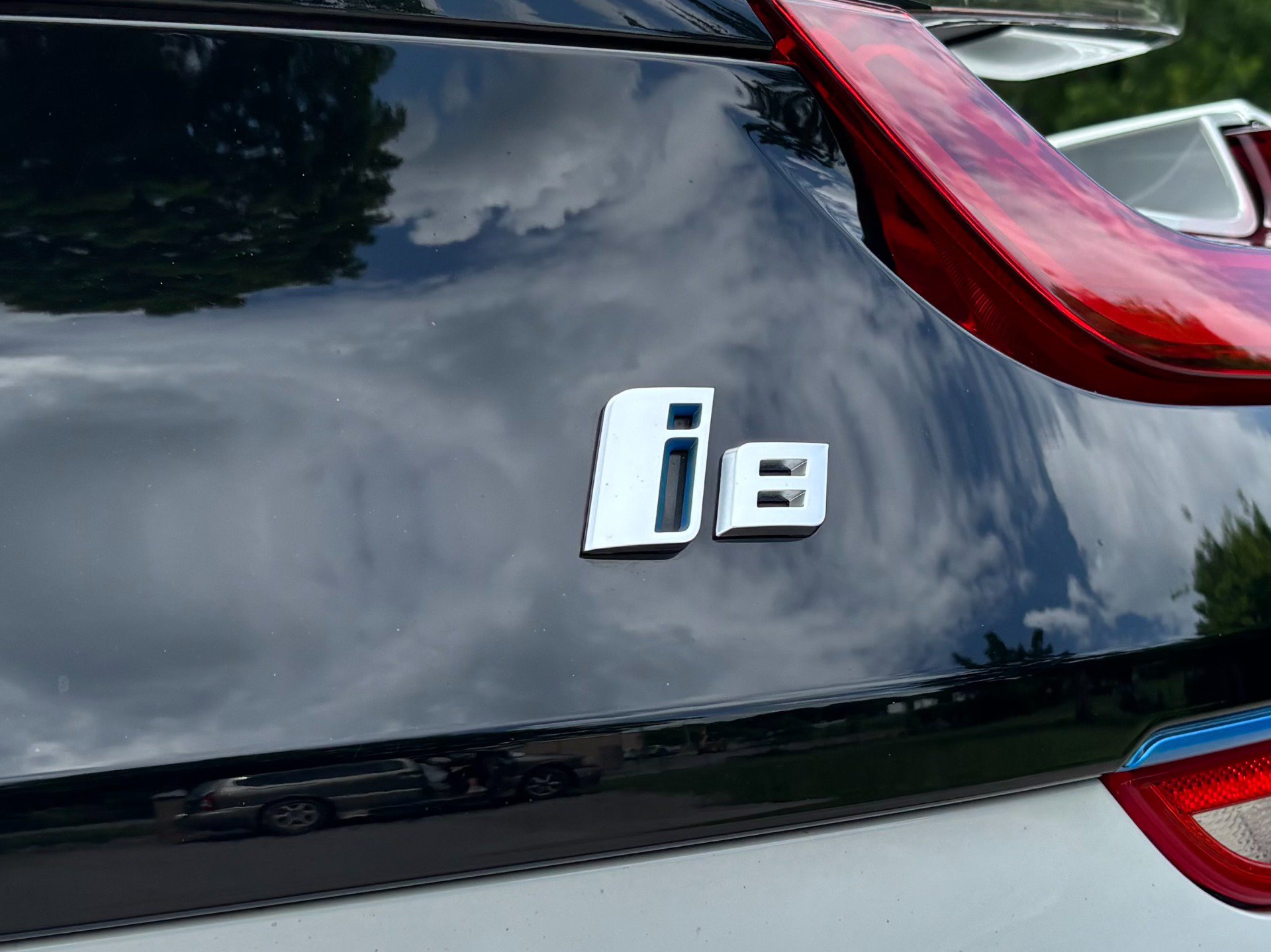 Used 2015 BMW i8 AWD/4WD image 37